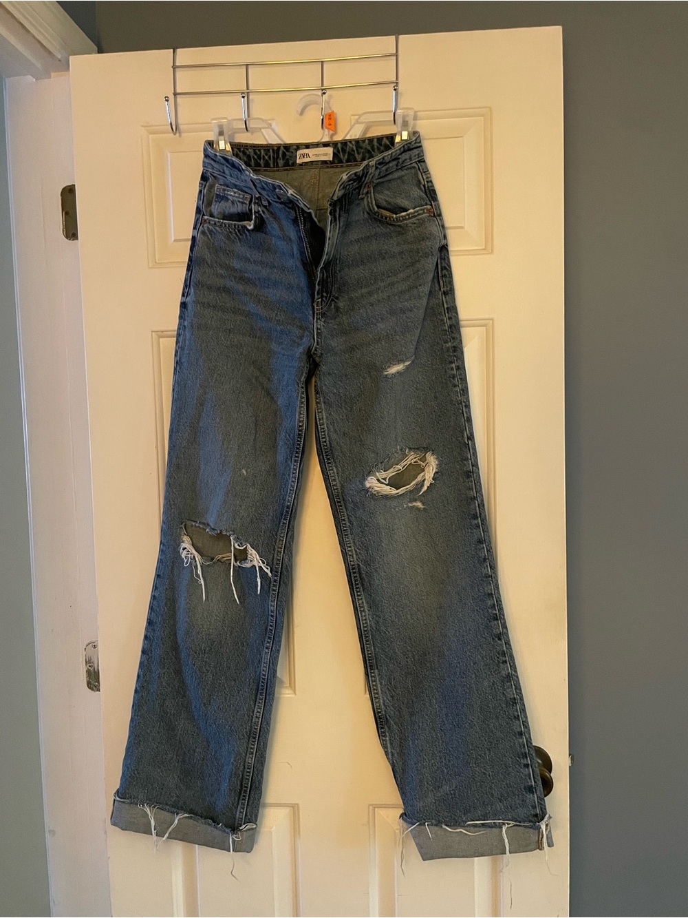 Zara Blue High-Rise Straight Jeans with Contrast Stitching
